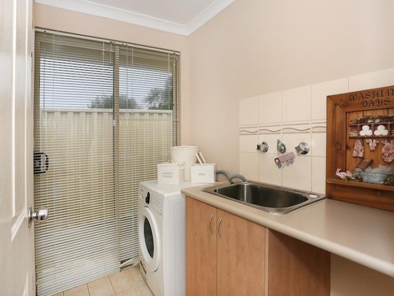 10 Zendora Court, Falcon WA 6210