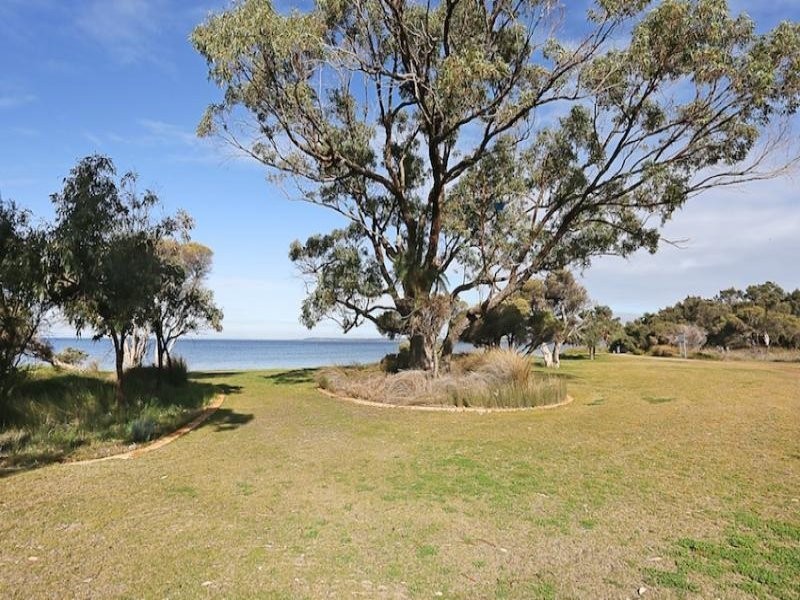 10 Zendora Court, Falcon WA 6210