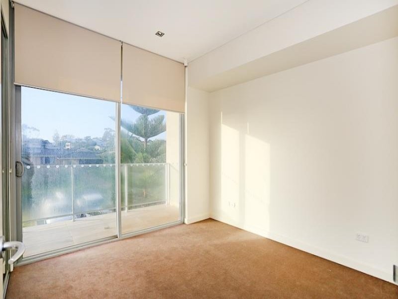 6/11 Halls Head Parade, Halls Head WA 6210