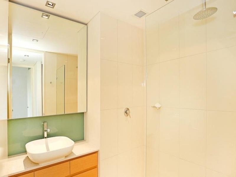 6/11 Halls Head Parade, Halls Head WA 6210