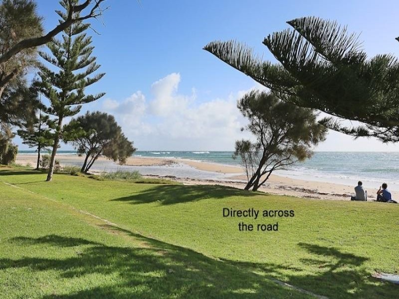 6/11 Halls Head Parade, Halls Head WA 6210