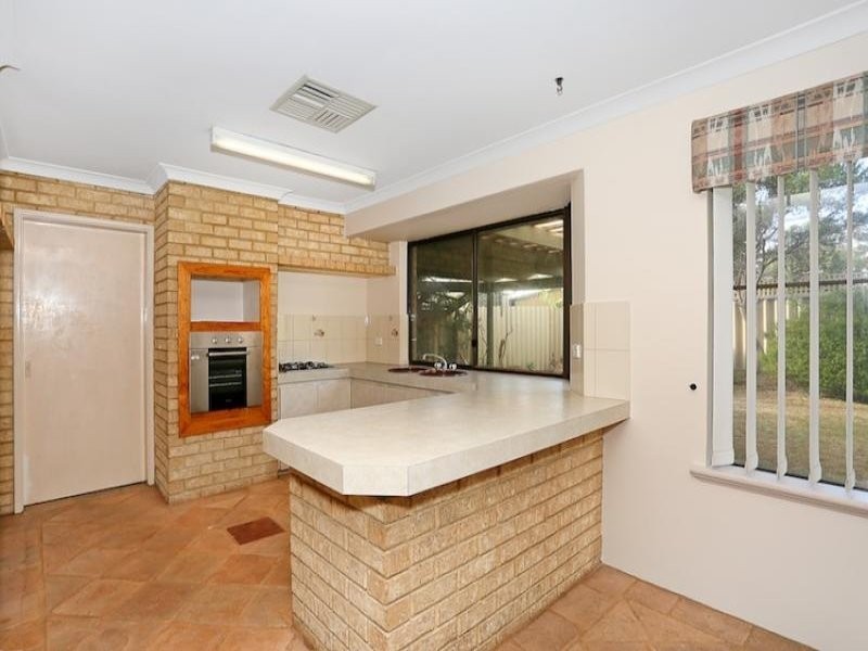 9 Seawind Drive, Silver Sands WA 6210