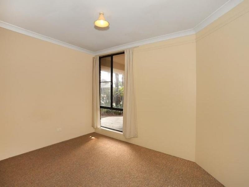 9 Seawind Drive, Silver Sands WA 6210