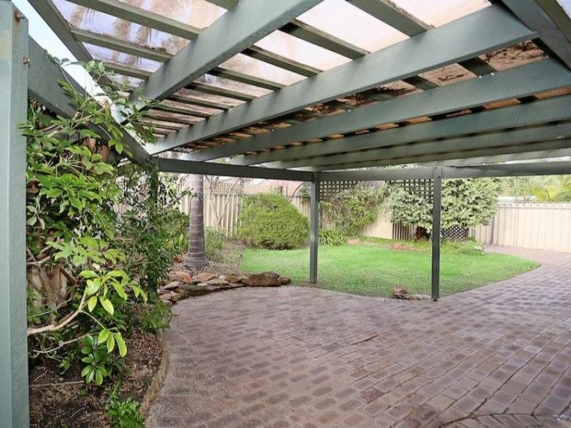 9 Seawind Drive, Silver Sands WA 6210