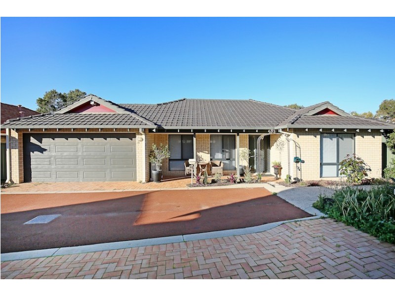 30 Saffron Loop, Falcon WA 6210