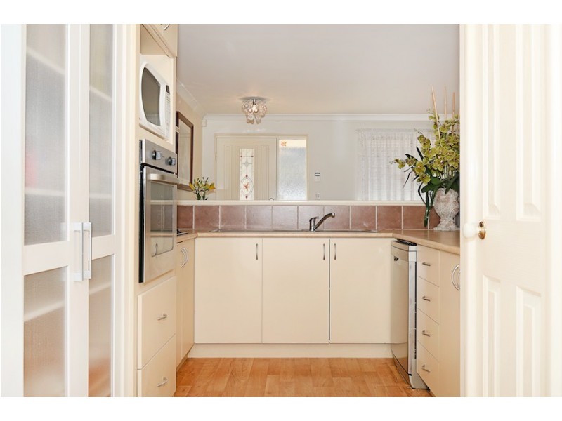 30 Saffron Loop, Falcon WA 6210