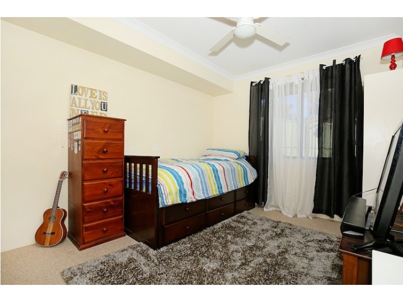 30 Saffron Loop, Falcon WA 6210