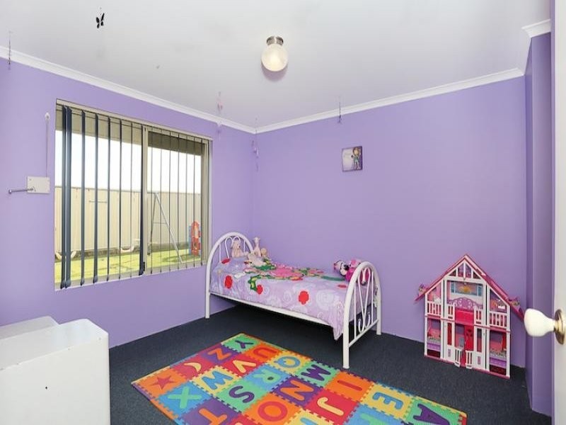 29 Albina Chase, Lakelands WA 6180