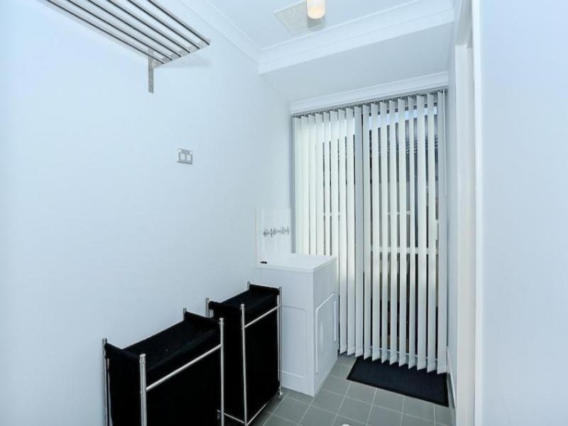 105 Camden Way, Meadow Springs WA 6210