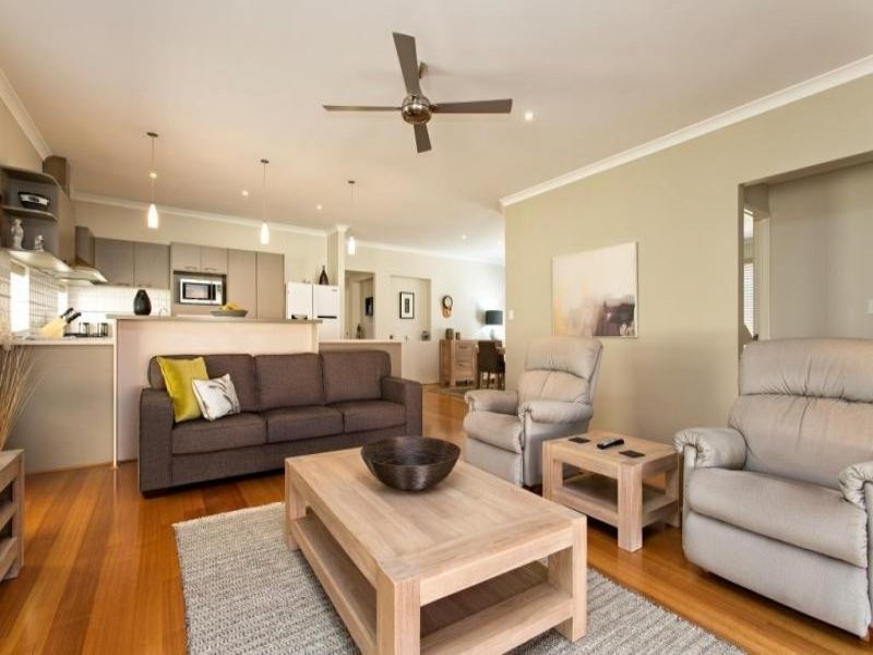 8 Nankeen Approach, Dudley Park WA 6210