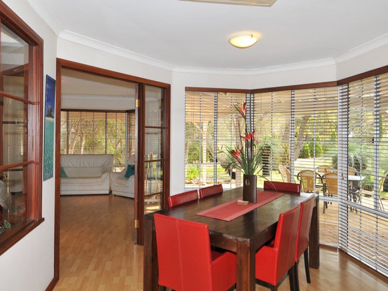 6 Woodsong Close, Falcon WA 6210