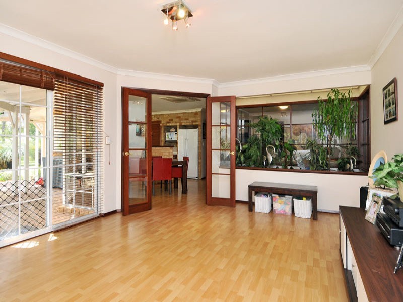 6 Woodsong Close, Falcon WA 6210