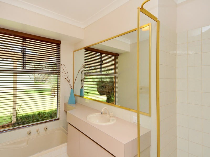 6 Woodsong Close, Falcon WA 6210