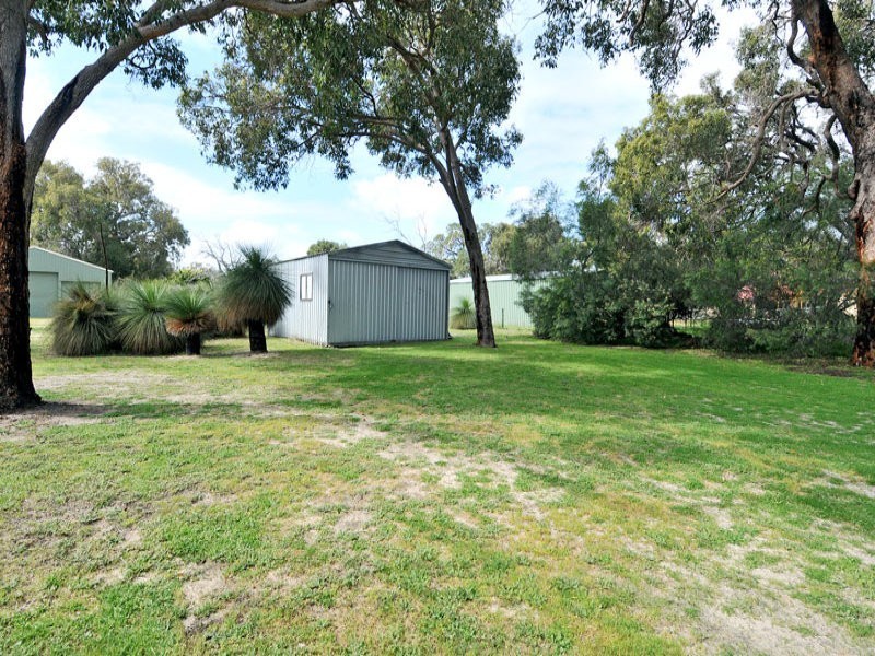 6 Woodsong Close, Falcon WA 6210