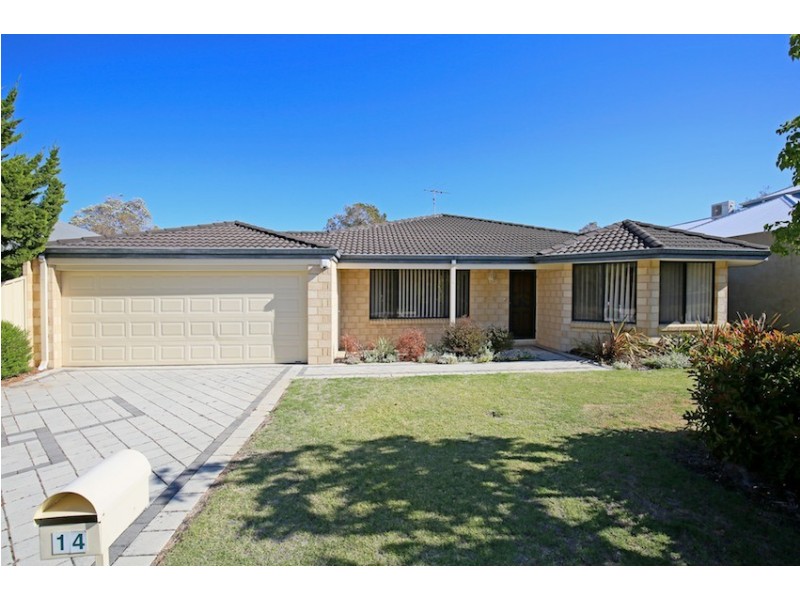 14 Chatsworth Drive, Erskine WA 6210