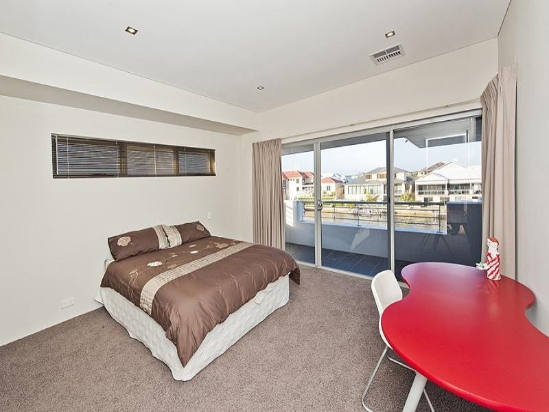 49 Avocet Island Quay, Wannanup WA 6210