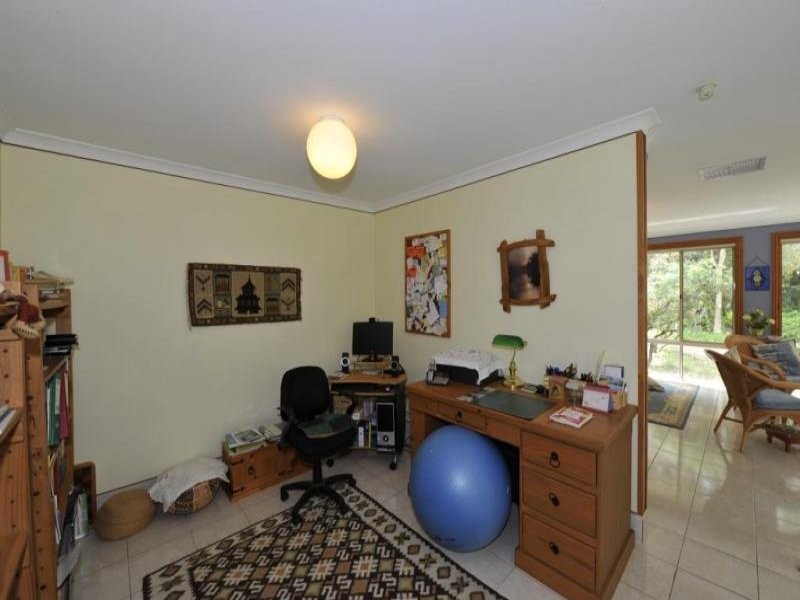 3 Redhill Place, Greenfields WA 6210