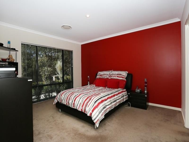 12 Countess Circuit, South Yunderup WA 6208