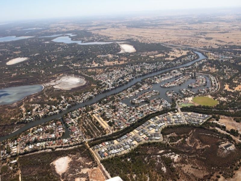 12 Countess Circuit, South Yunderup WA 6208