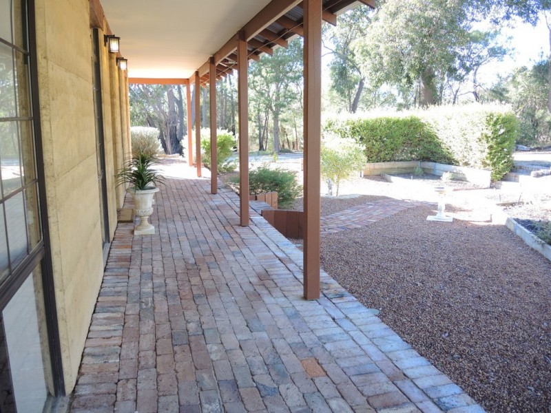 442 Mulga Drive, Parklands WA 6180