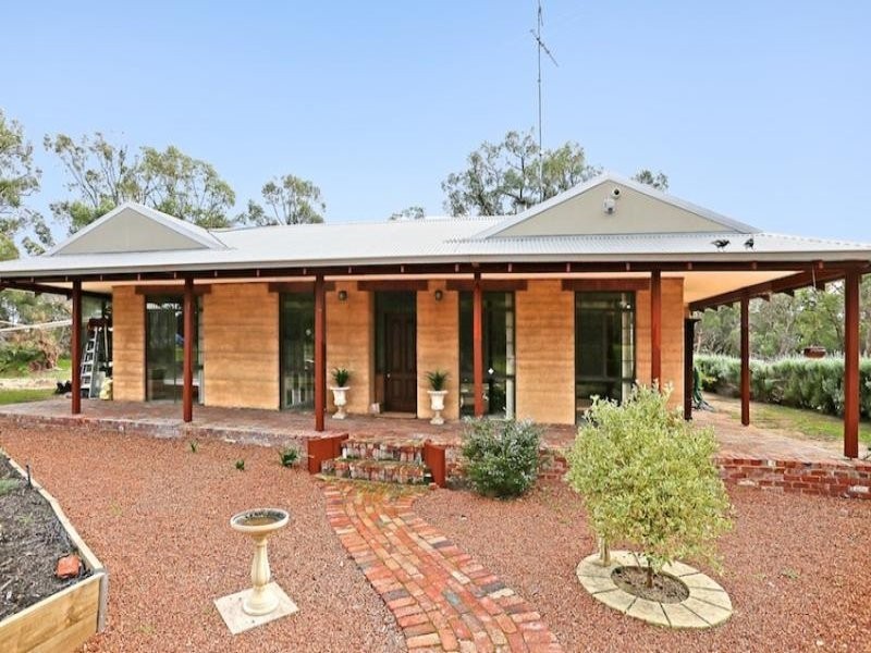 442 Mulga Drive, Parklands WA 6180