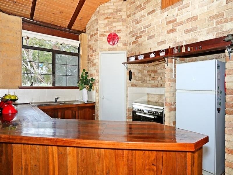 442 Mulga Drive, Parklands WA 6180