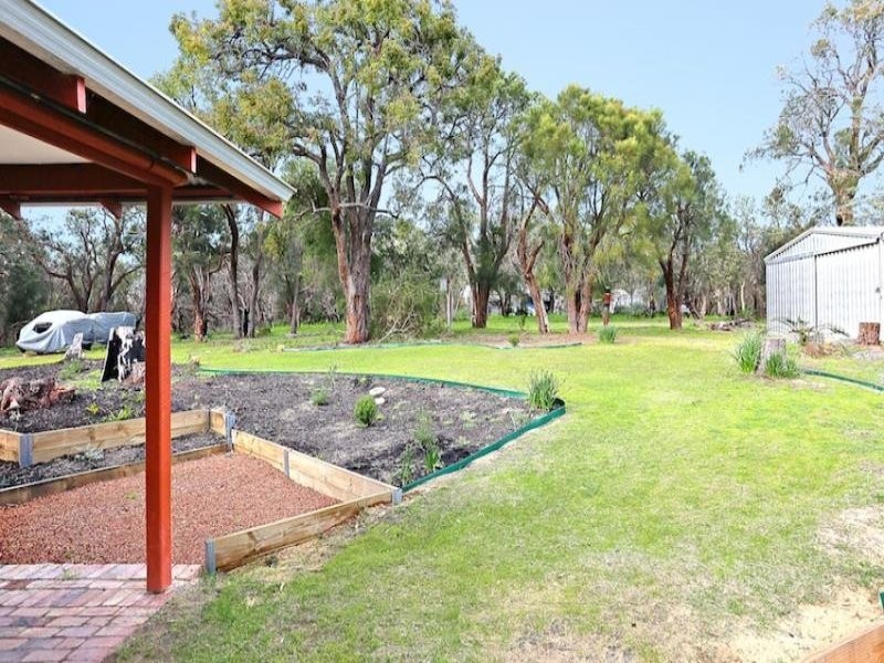 442 Mulga Drive, Parklands WA 6180