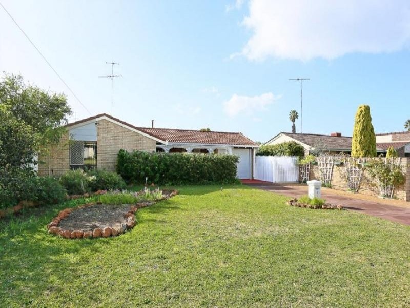 13 Mekong Way, Greenfields WA 6210