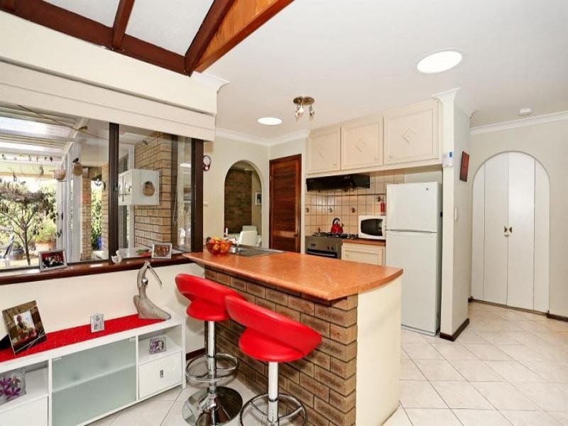 13 Mekong Way, Greenfields WA 6210