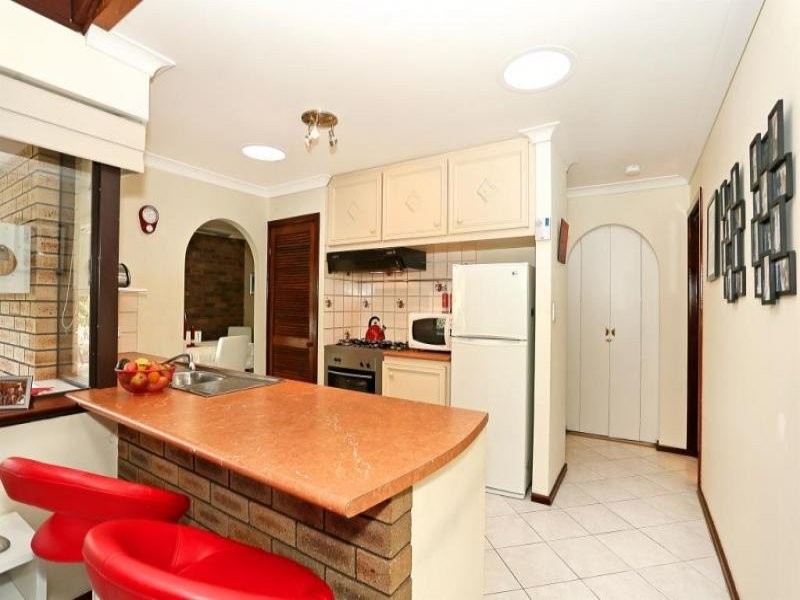 13 Mekong Way, Greenfields WA 6210