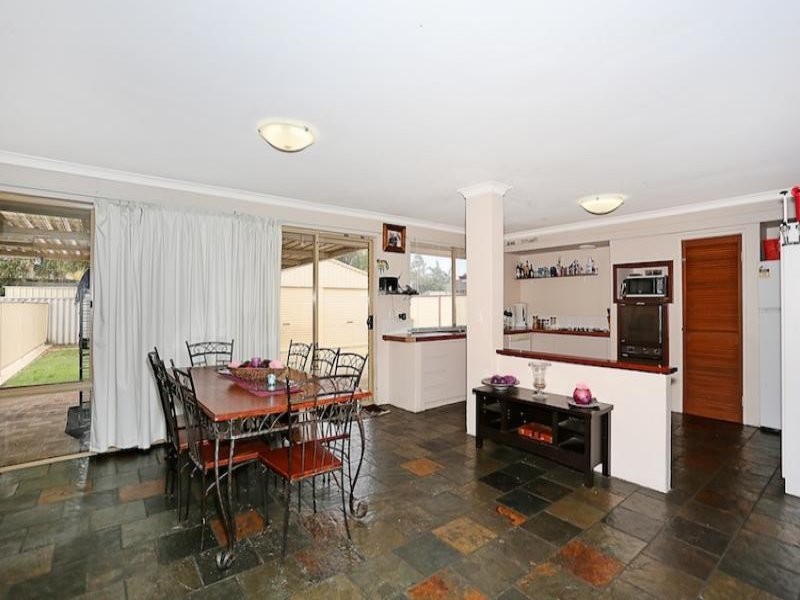 61 Sunningdale Chase, Meadow Springs WA 6210