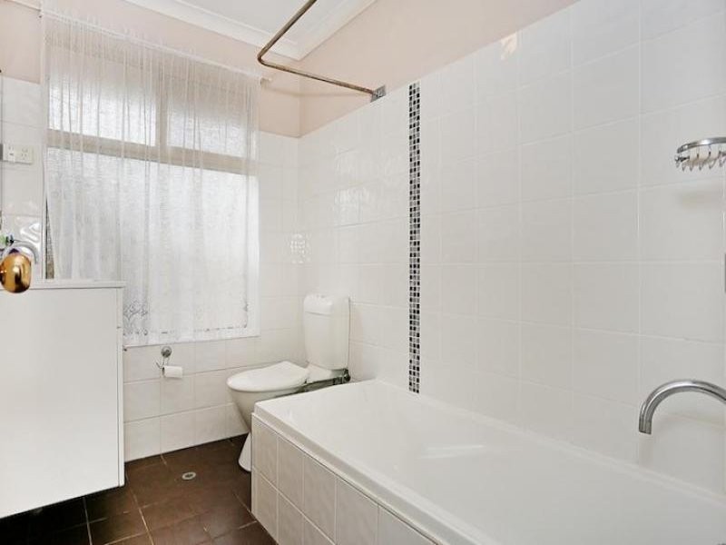 61 Sunningdale Chase, Meadow Springs WA 6210