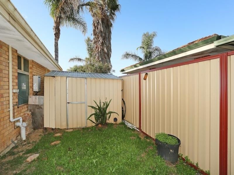 61 Sunningdale Chase, Meadow Springs WA 6210