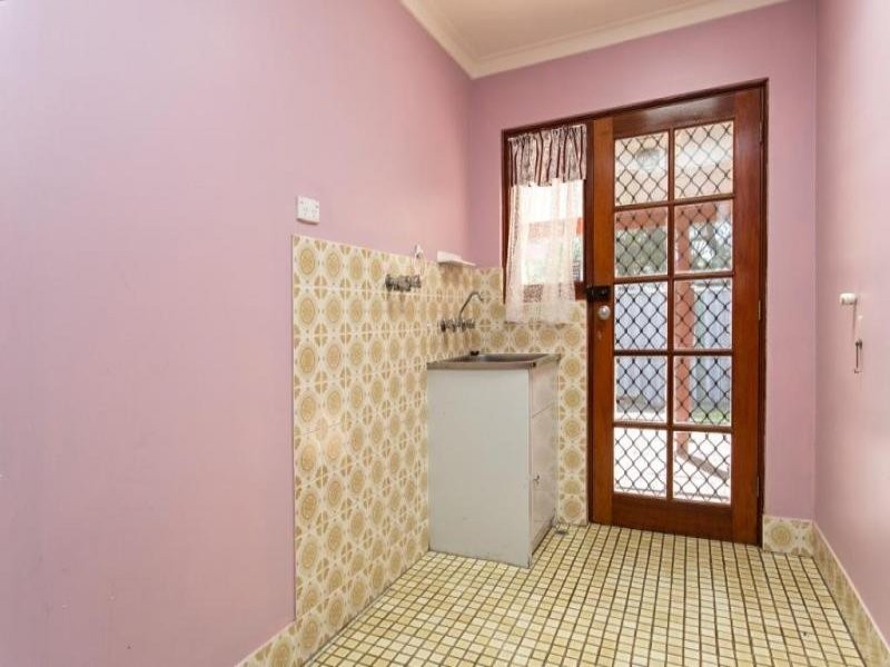 1 Nairn Road, Coodanup WA 6210