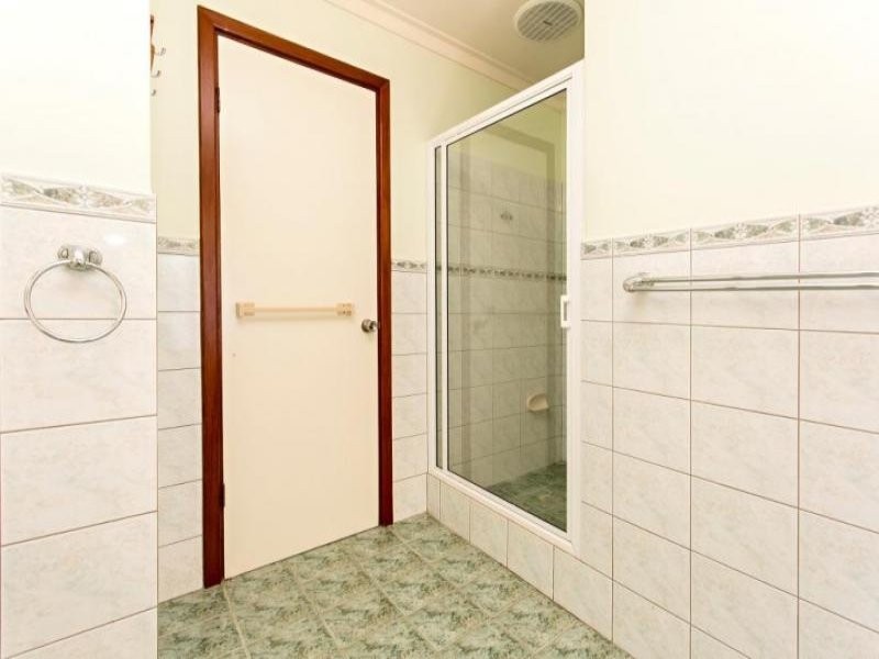 1 Nairn Road, Coodanup WA 6210