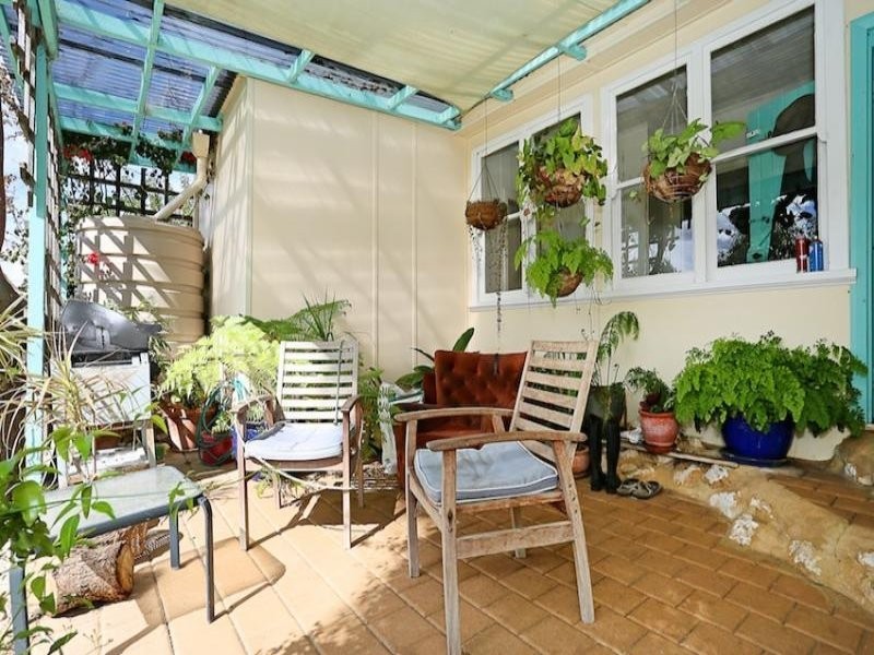 16 Albion Road, Madora Bay WA 6210