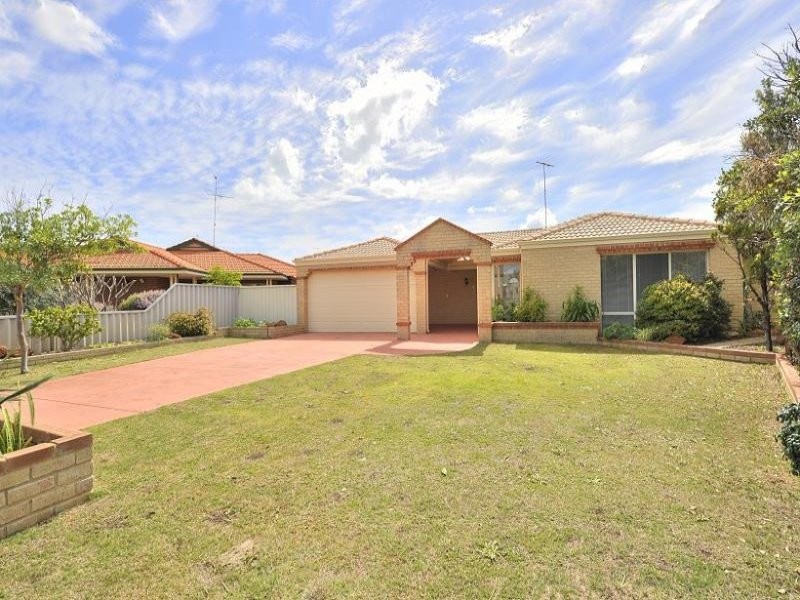 14 Cuvier Place, San Remo WA 6210