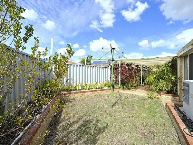 14 Cuvier Place, San Remo WA 6210