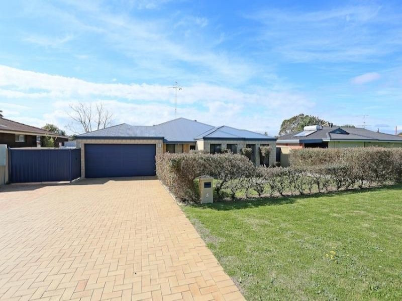 5 Jurrell Street, Mandurah WA 6210