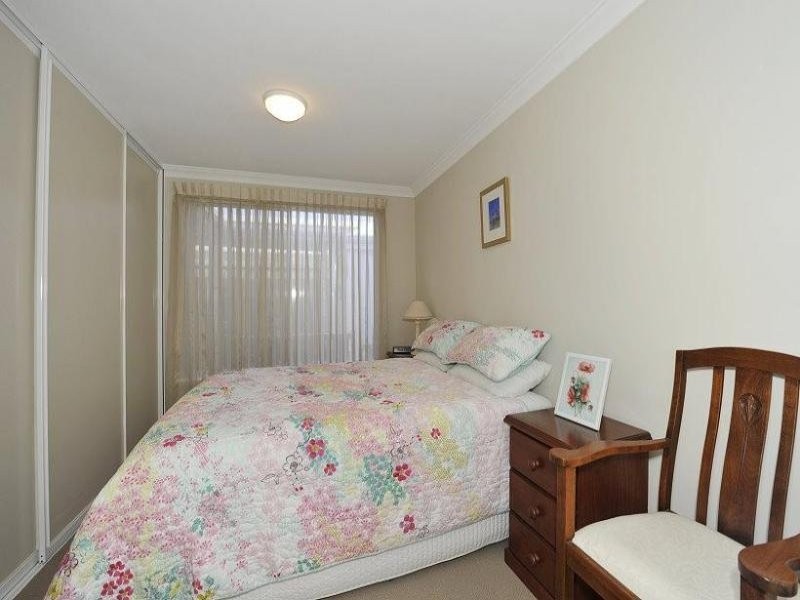 3/3 Leslie Street, Dudley Park WA 6210