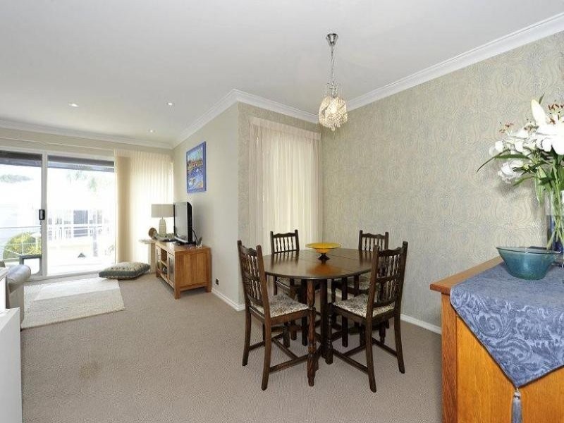 3/3 Leslie Street, Dudley Park WA 6210