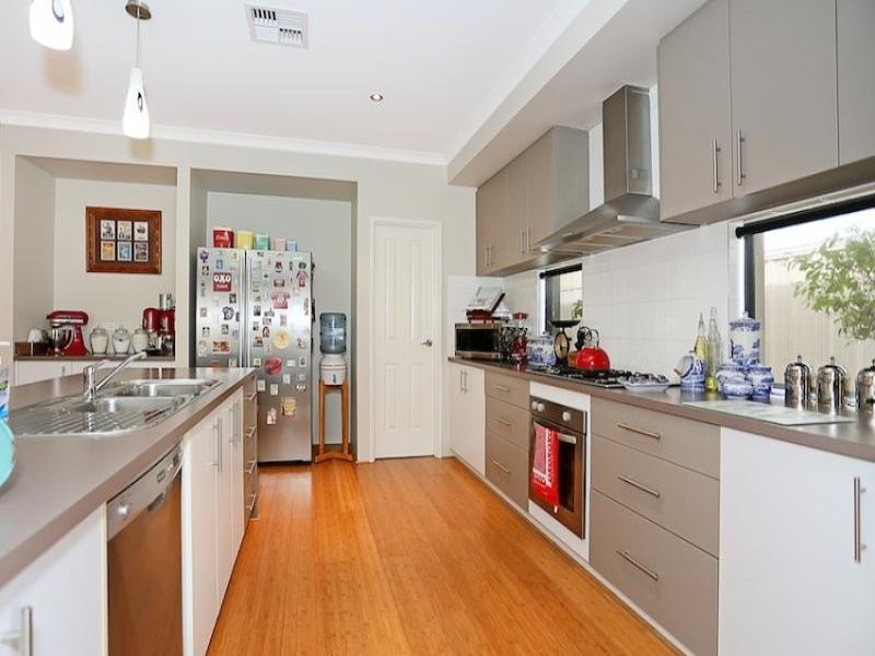 21 Abercrombie Rise, Madora Bay WA 6210