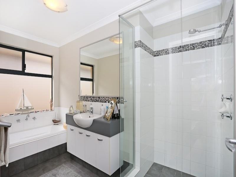 21 Abercrombie Rise, Madora Bay WA 6210