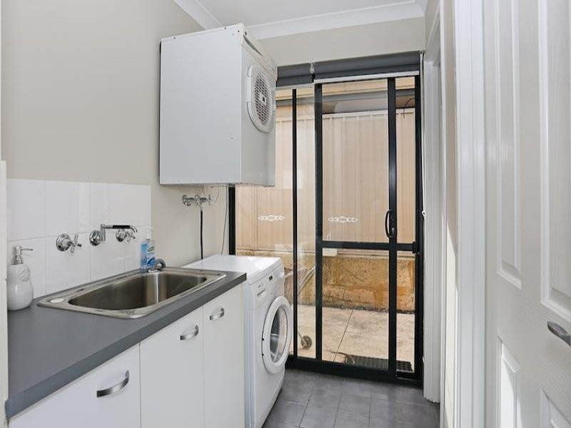 21 Abercrombie Rise, Madora Bay WA 6210