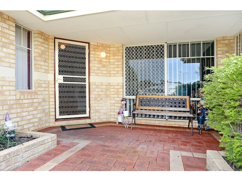 15 Brighton Place, Greenfields WA 6210