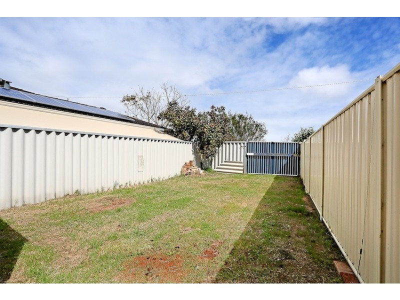 15 Brighton Place, Greenfields WA 6210