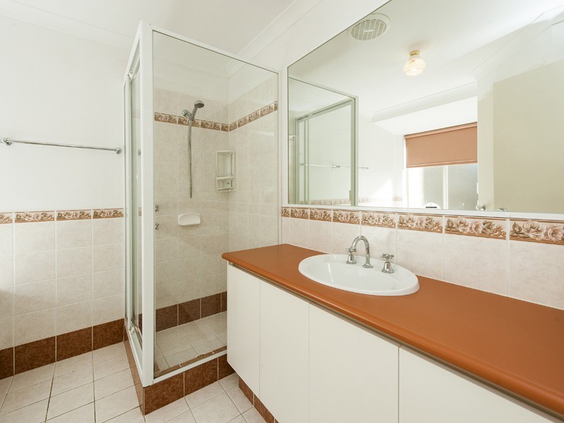 30 Seaforth Drive, Halls Head WA 6210