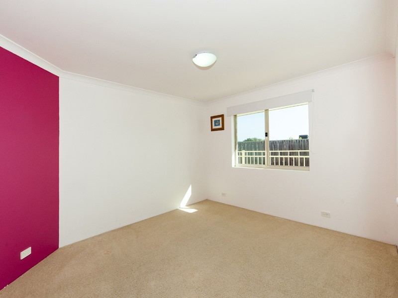 30 Seaforth Drive, Halls Head WA 6210