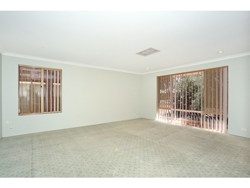 25 Morfitt Street, Mandurah WA 6210