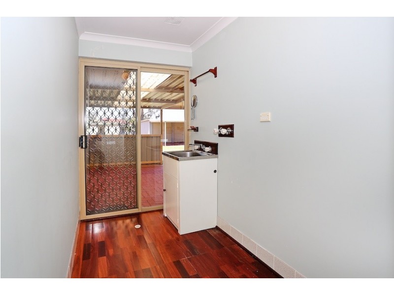 25 Morfitt Street, Mandurah WA 6210